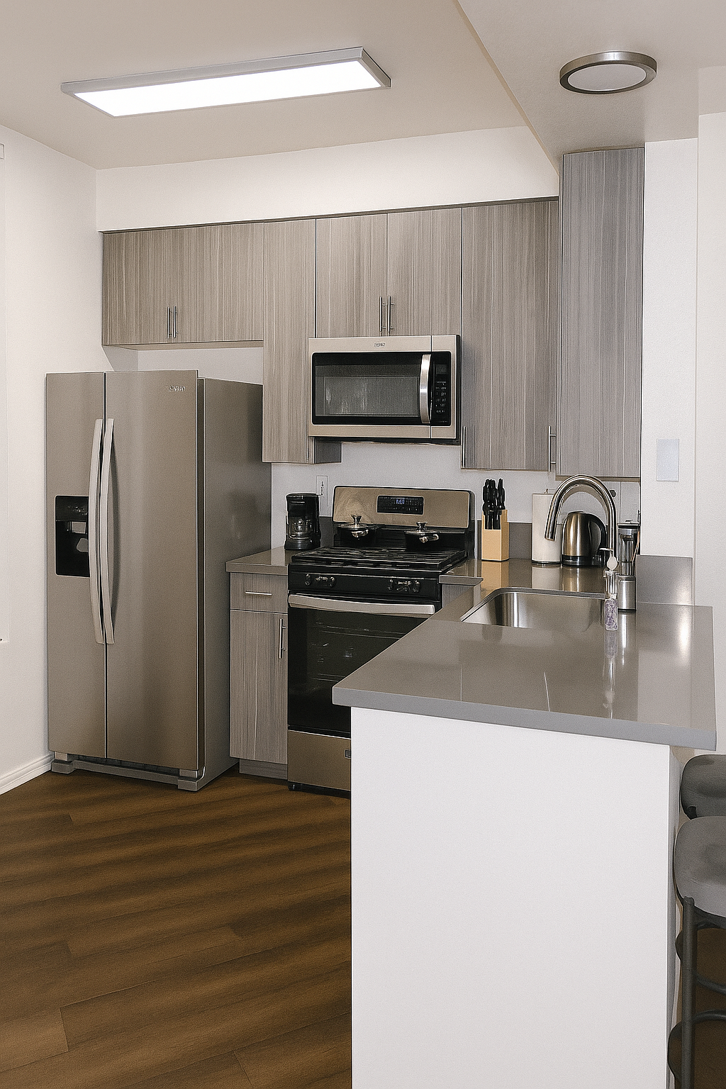 Coastal 1BR Near the Marina - Gallery Image